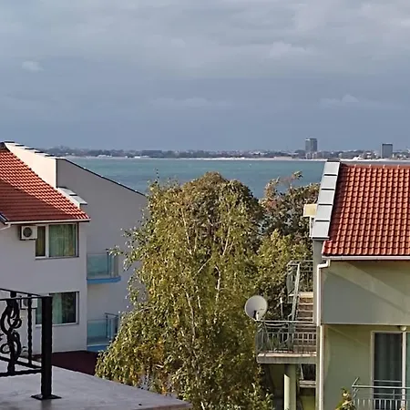 Prestige Private Apartment-studio 46 Апартаменты