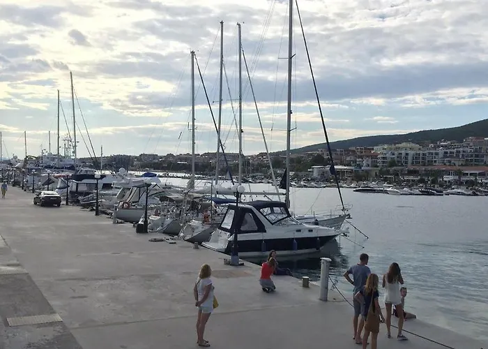 Апартамент Prestige Private Apartment-studio 46